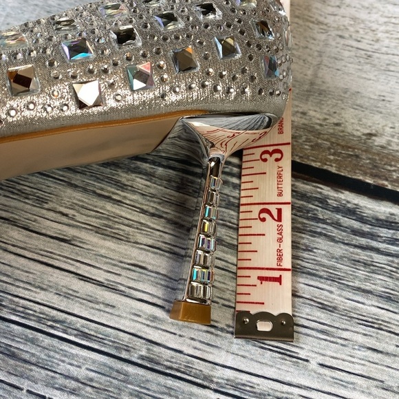 OMINE Women’s Pointed Toe Heels – Silver Rhinestone Embellished – Size 11 - Picture 11 of 11